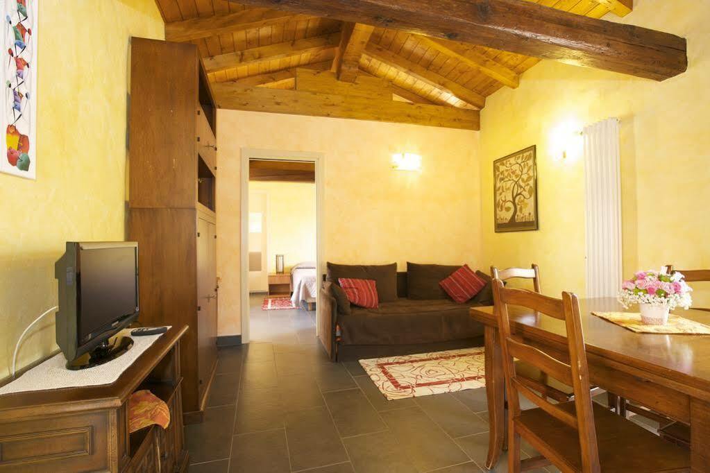 Апарт отель Residenza Pesce D'Oro Вербания Экстерьер фото